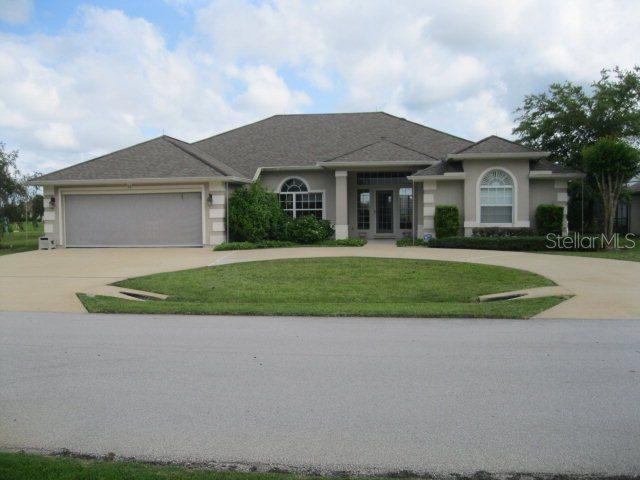 14 Lewis Dr., Palm Coast, FL 32137