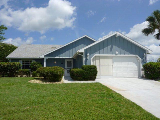 11 Crossleaf Ct., Palm Coast, FL 32137