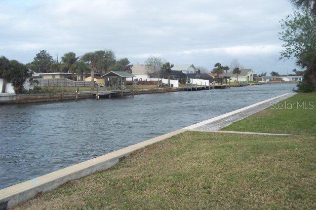 209 Flagler Ave., Flagler Beach, FL 32136