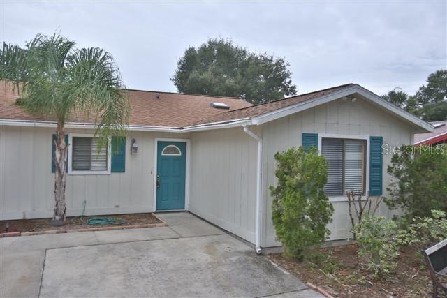 11 Oak Ln., Flagler Beach, FL 32136