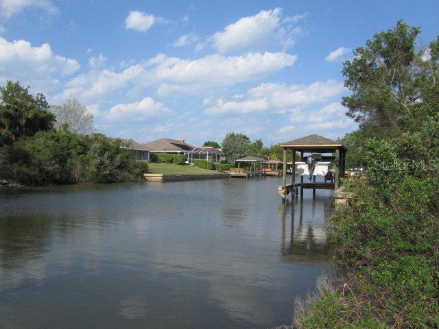 2 Crescent Ct., Palm Coast, FL 32137