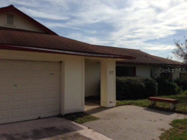 27 Cloverdale Ct., Palm Coast, FL 32137