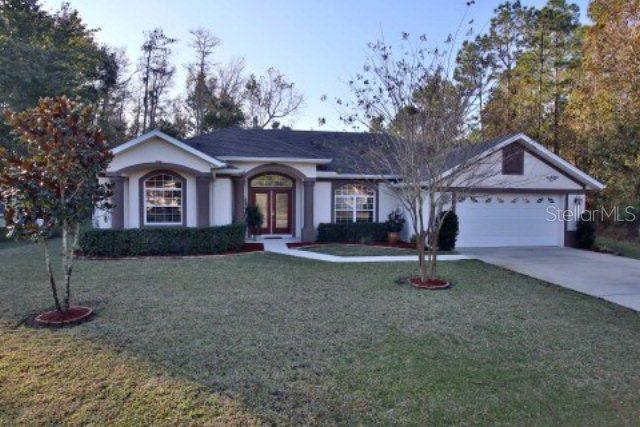 33 Edith Pope Dr., Palm Coast, FL 32164