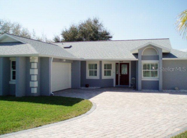 13 Chadwick Ct., Palm Coast, FL 32137