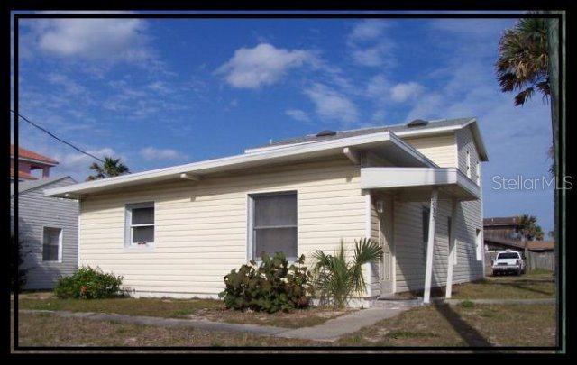 1539 Central Ave., Flagler Beach, FL 32136