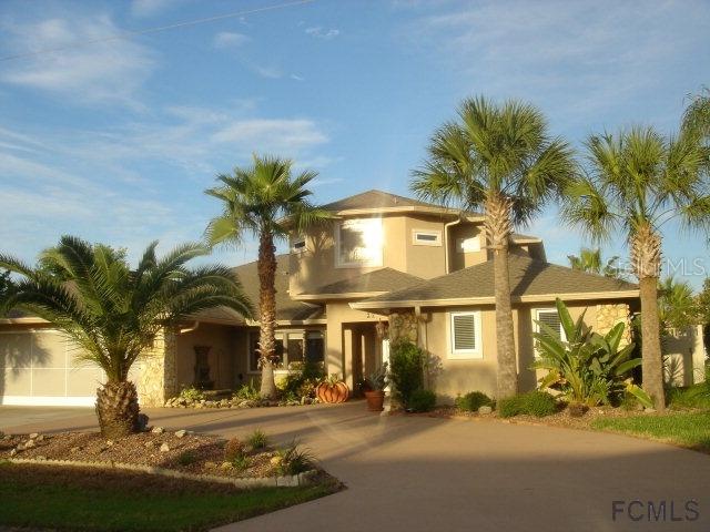 28 Clarendon Ct., Palm Coast, FL 32137