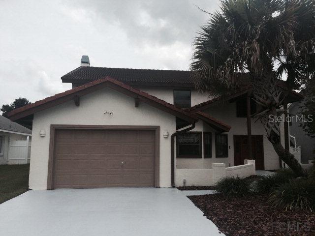 10 Comet Ct., Palm Coast, FL 32137