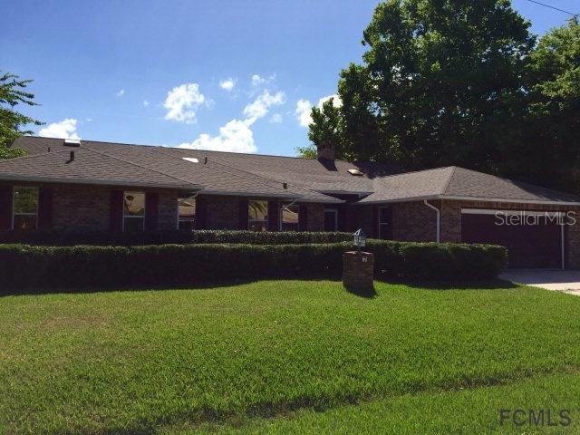 7 Craft Ct., Palm Coast, FL 32137