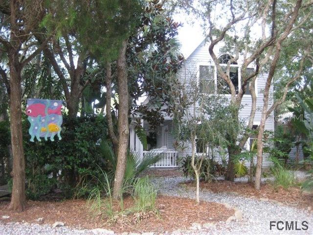 2023 Flagler Ave., Flagler Beach, FL 32136