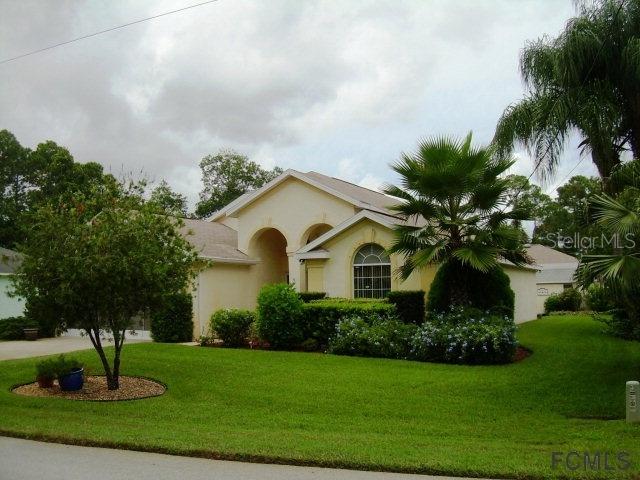 18 Burning Tree Pl., Palm Coast, FL 32137