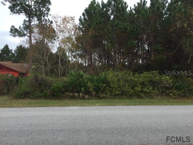 77 Buttonworth Dr., Palm Coast, FL 32137