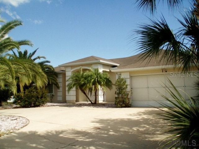 15 Claymont Ct., Palm Coast, FL 32137