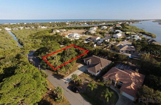 605 Yorkshire Dr., Flagler Beach, FL 32136