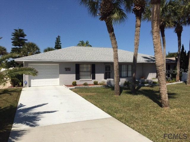 306 12th St., Flagler Beach, FL 32136