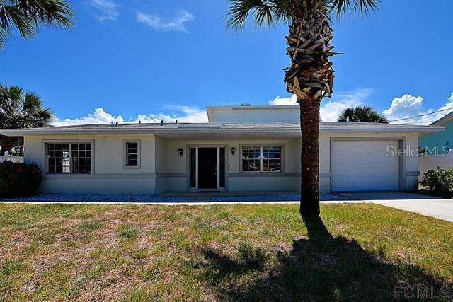 119 Avalon Ave., Flagler Beach, FL 32136