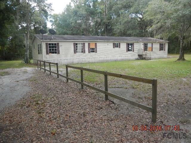 117 Clifton St., Satsuma, FL 32189