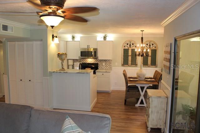 306 Palm Coast Pkwy. #103, Palm Coast, FL 32137