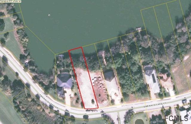 8 Emerald Lake Dr., Palm Coast, FL 32137