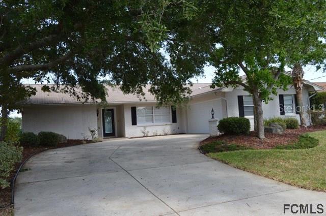 24 Cottonwood Ct., Palm Coast, FL 32137