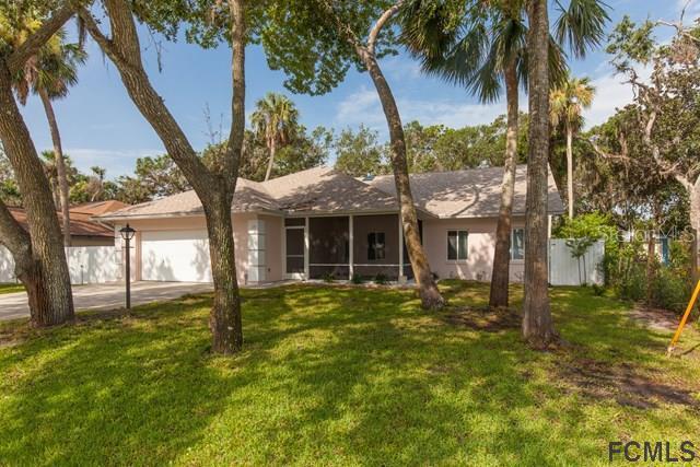 135 Lambert Ave., Flagler Beach, FL 32136