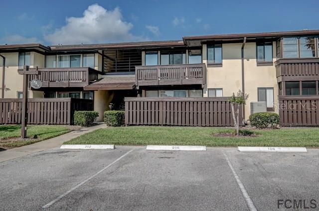 42 Club House Dr. #206, Palm Coast, FL 32137