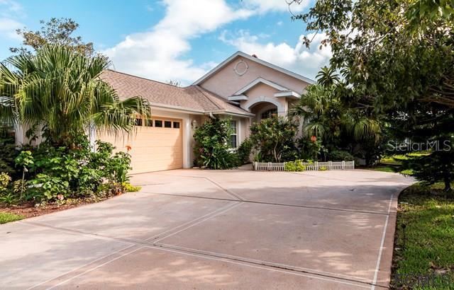 30 Columbia Ln., Palm Coast, FL 32137