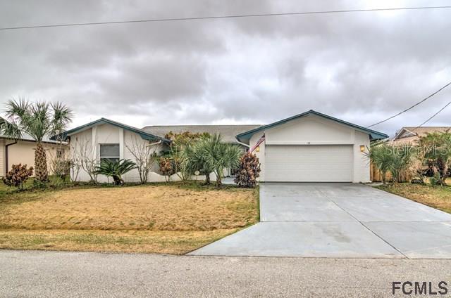12 Coconut Ct., Palm Coast, FL 32137