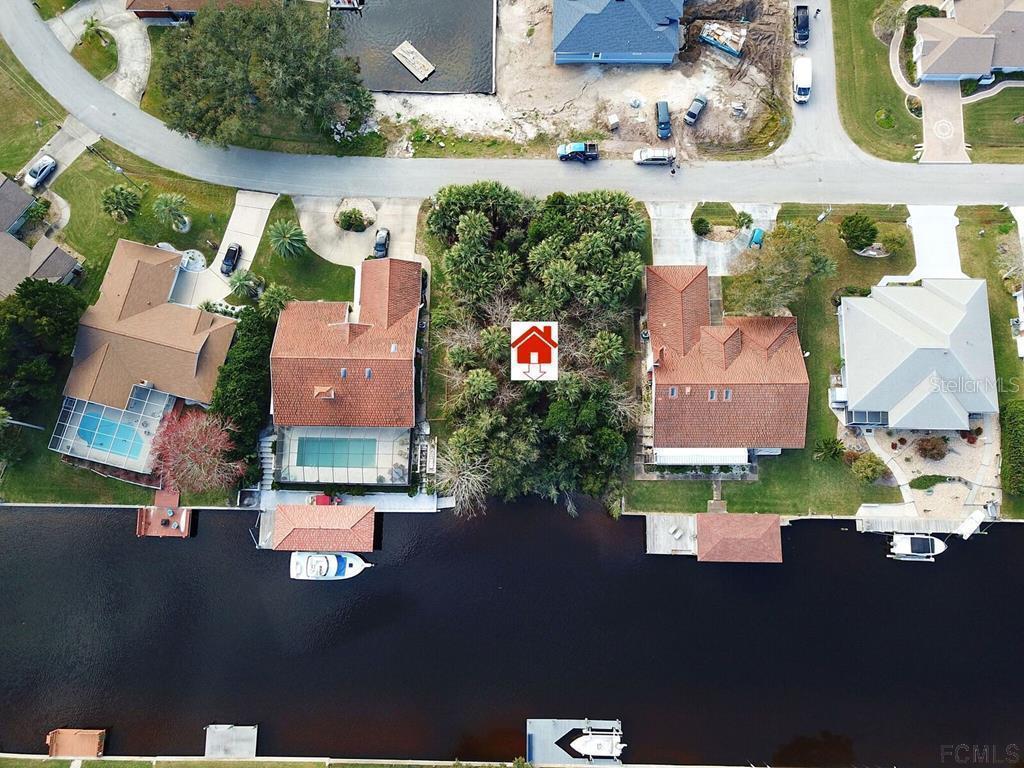 37 Colonial Ct., Palm Coast, FL 32137