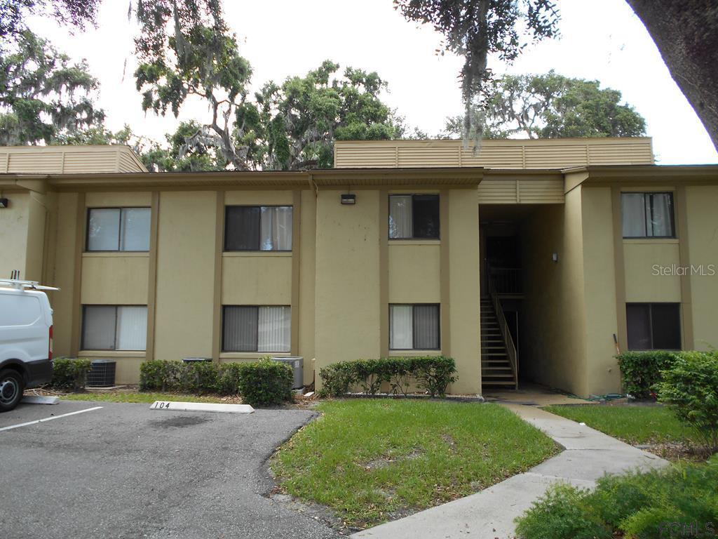 304 Palm Coast Pkwy. #203, Palm Coast, FL 32137
