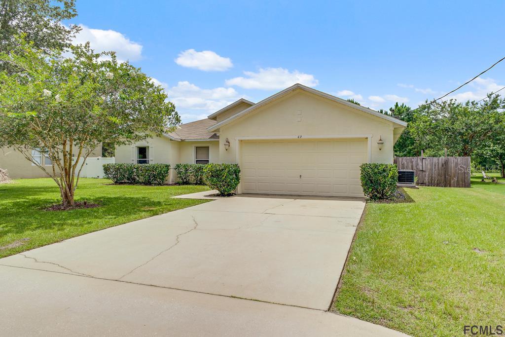 49 Leaver Dr., Palm Coast, FL 32137
