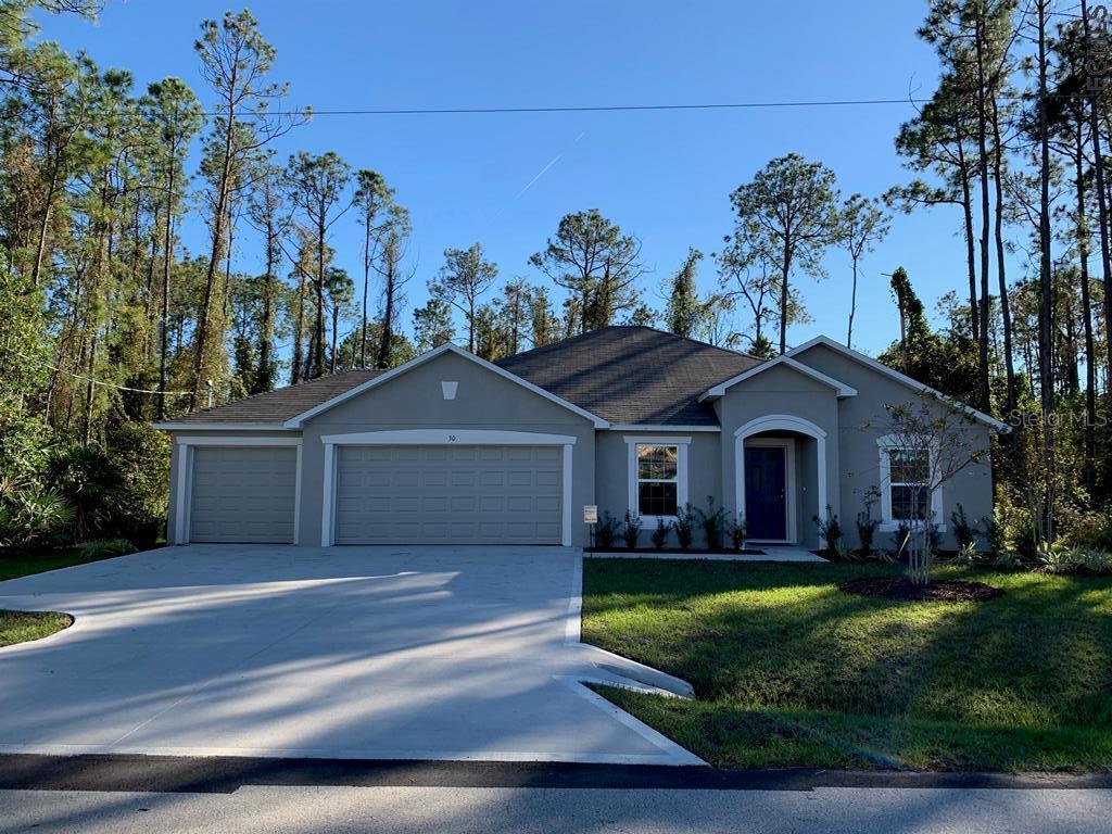 30 Eastmoor Ln., Palm Coast, FL 32164