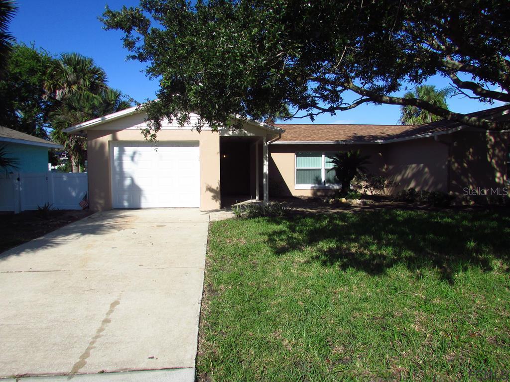 120 Lantana Ave., Flagler Beach, FL 32136