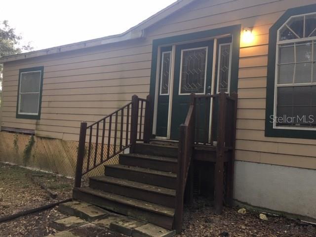 155 Commercial Ave., East Palatka, FL 32131