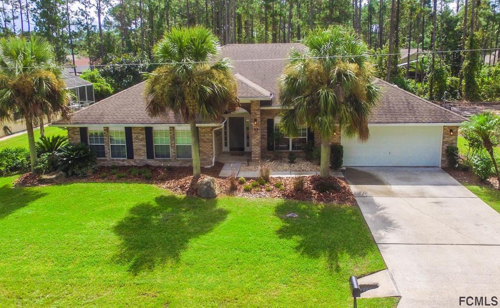 33 Edgewater Dr., Palm Coast, FL 32164