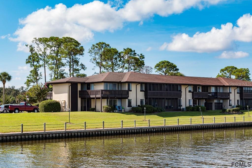 60 Club House Dr. #104, Palm Coast, FL 32137
