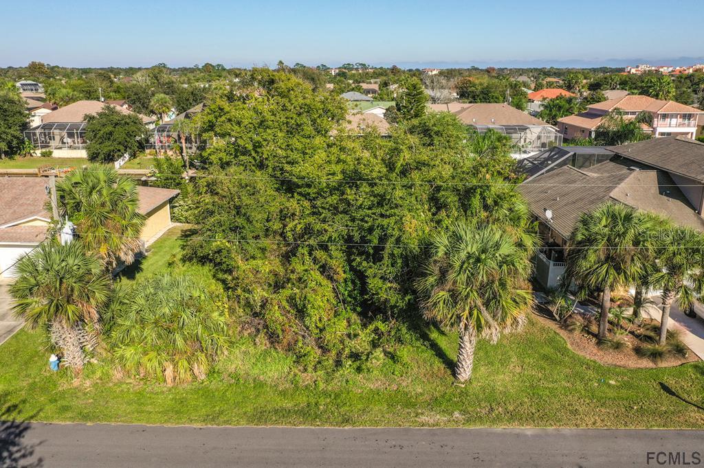 30 Clarendon Ct., Palm Coast, FL 32137