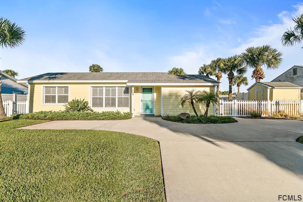 128 Palmetto Ave., Flagler Beach, FL 32136