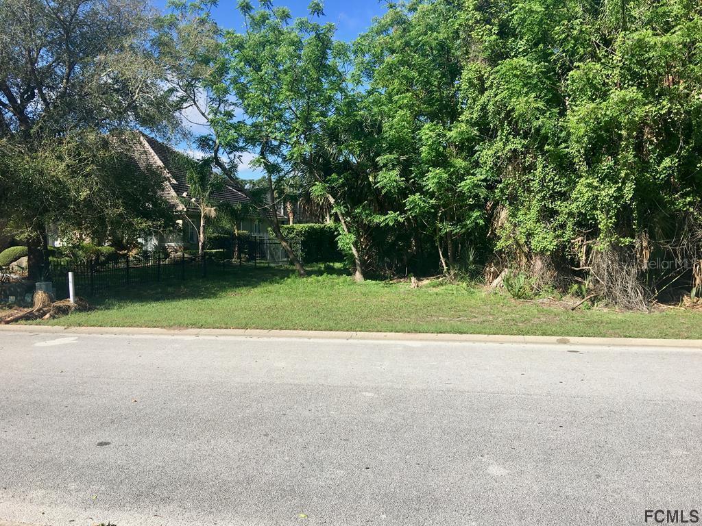 12 Old Oak Dr., Palm Coast, FL 32137