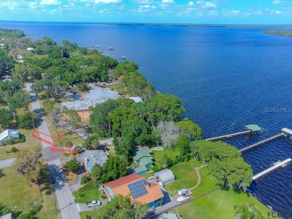 5 Florida Ave., Crescent City, FL 32112
