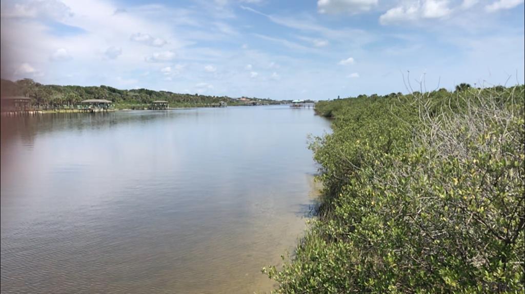 35 Shelter Cove Cir., Flagler Beach, FL 32136