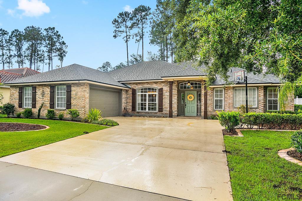 10 Essington Ln., Palm Coast, FL 32164