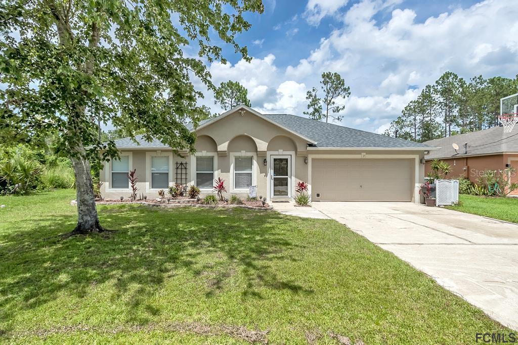 3 Llobell Pl., Palm Coast, FL 32164