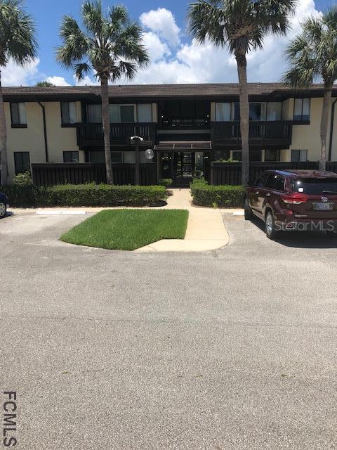 50 Club House Dr. #104, Palm Coast, FL 32137