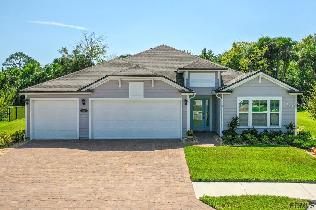 22 Country Club Harbor Cir., Palm Coast, FL 32137