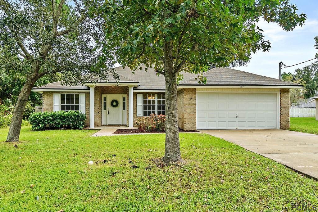 207 Parkview Dr., Palm Coast, FL 32164