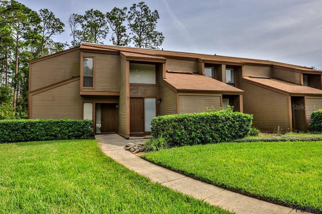 8 Sherbury Ct., Palm Coast, FL 32137