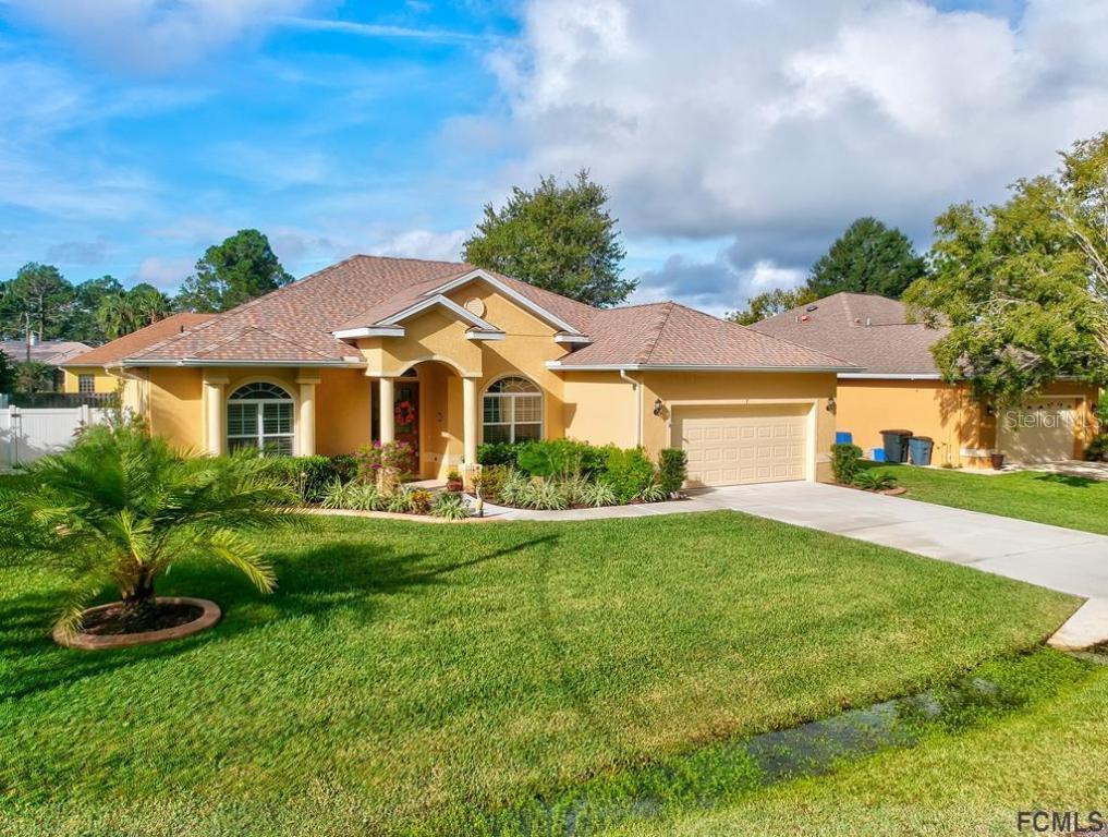 7 Lake Charles Ln., Palm Coast, FL 32137