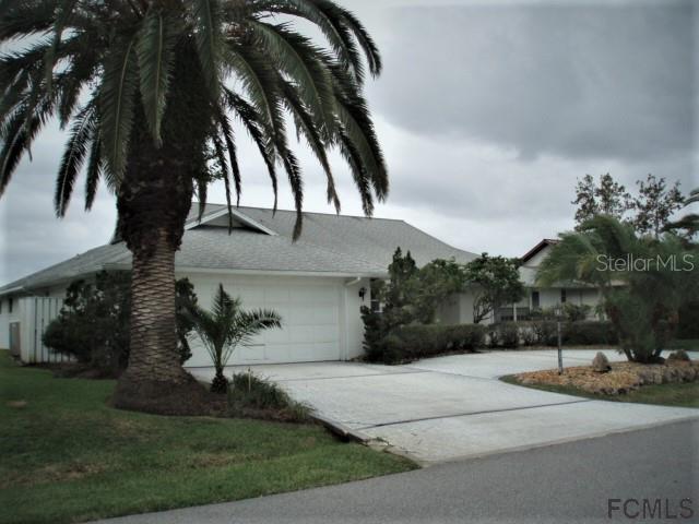 6 Cherry Ct., Palm Coast, FL 32137