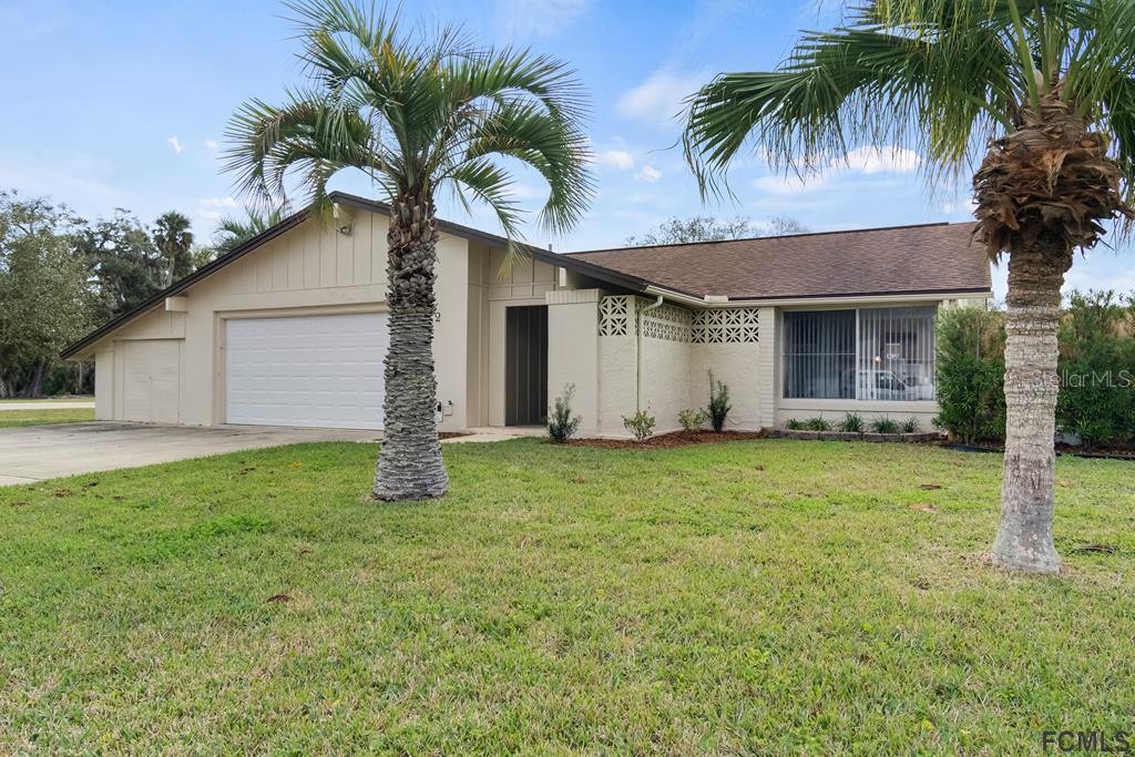 2 Carol Ct., Palm Coast, FL 32137