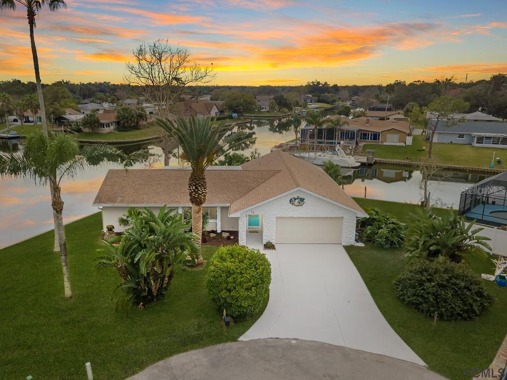 16 Felicia Ct., Palm Coast, FL 32137